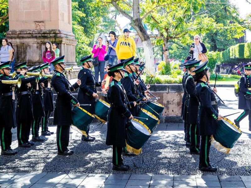 Tras ejecución de Carlos Manzo, cancelan desfile del 20 de noviembre en Uruapan