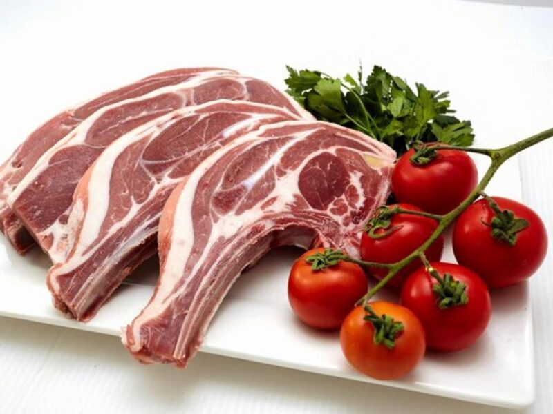 Trump da marcha atrás a los aranceles a la carne de res y tomates