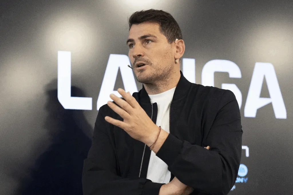 TV Azteca confirma cobertura del Mundial 2026 con Martinoli, Campos e Iker Casillas-1