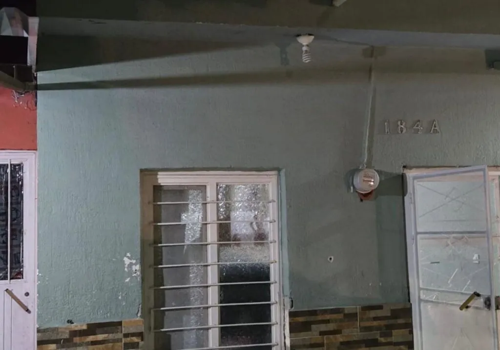 Un sujeto desconocido atacó a balazos la fachada de un domicilio en Zamora