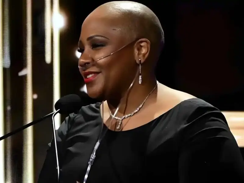 Donyelle Jones, finalista de SYTYCD, fallece tras una batalla de nueve años contra el cáncer de mama. Su legado en la danza perdura