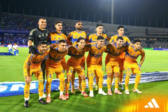 Cruz Azul y Tigres empatan 1-1 en el juego de ida de semifinales-1