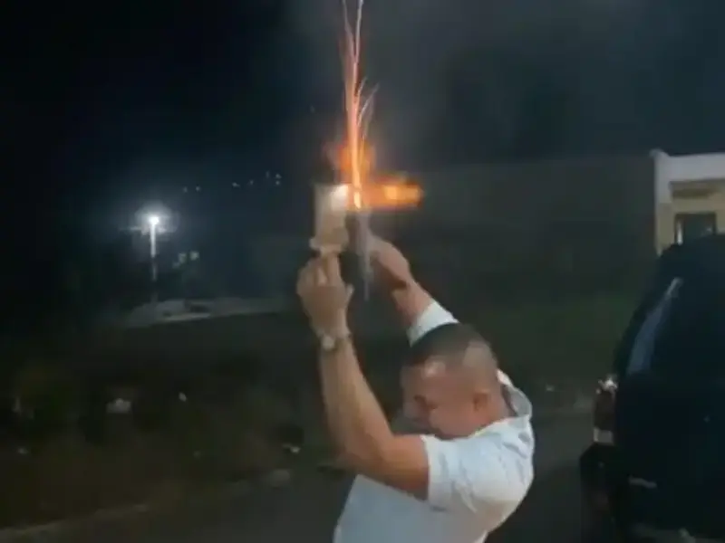 Disparos al aire, delito y riesgo letal en celebraciones de fin de año: Bedolla