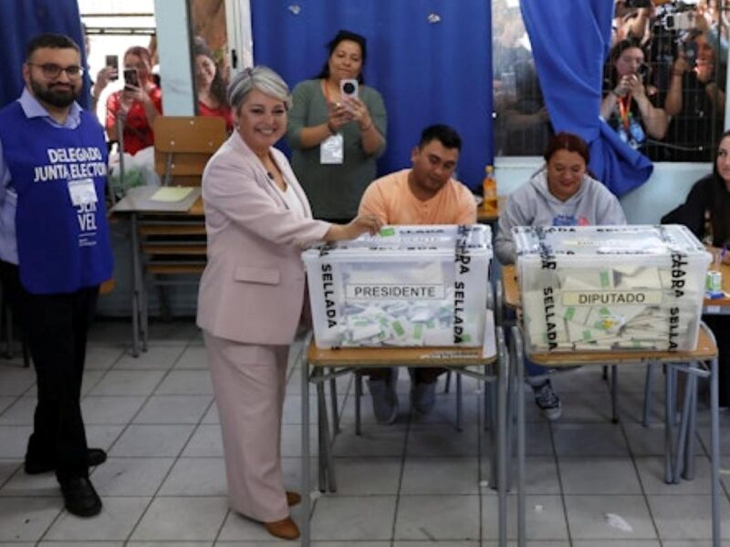 Elecciones presidenciales en Chile: cierran las urnas e inicia el conteo de votos