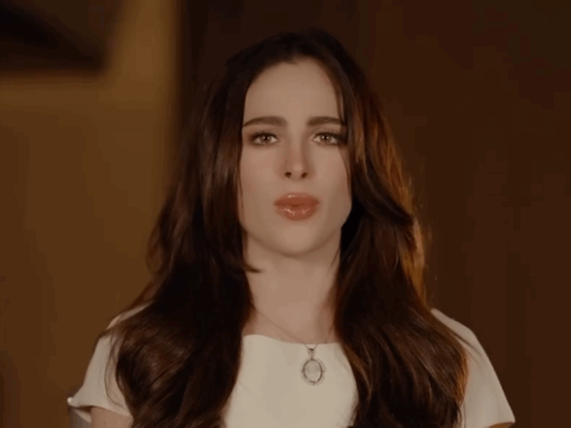 Fátima Bosch responde a acusaciones de fraude y denuncia ataques a su familia tras coronarse como Miss Universo