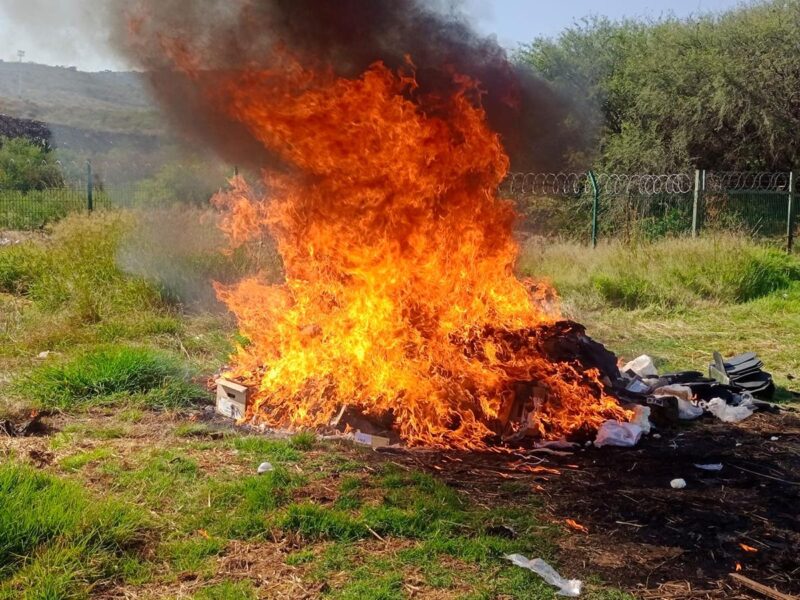 FGR incinera en Michoacán más de 340 kg de narcóticos
