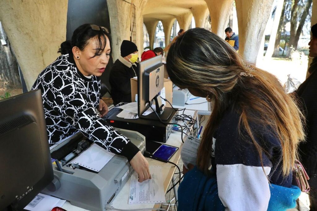 Inicia entrega de 5 mil créditos a la palabra a mujeres artesanas indígenas-2