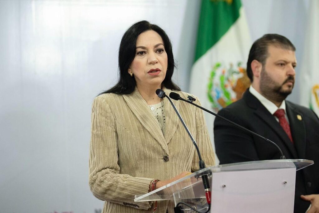 La beca Gertrudis Bocanegra reducirá la deserción escolar apoyando a 98 mil estudiantes en Michoacán