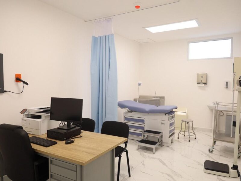 Lista primera etapa del Hospital de Arantepacua, con 16 consultorios de especialidad