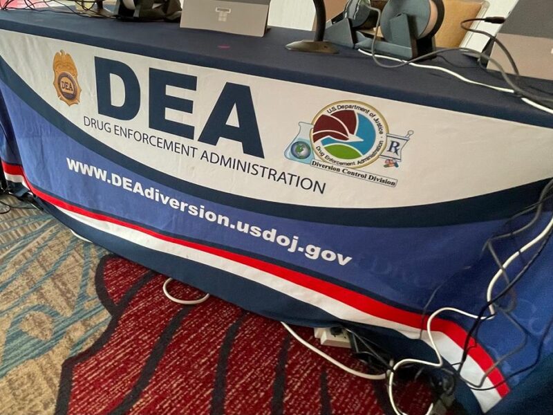 México pide información a EU sobre exagente de DEA acusado de lavar dinero del narcotráfico