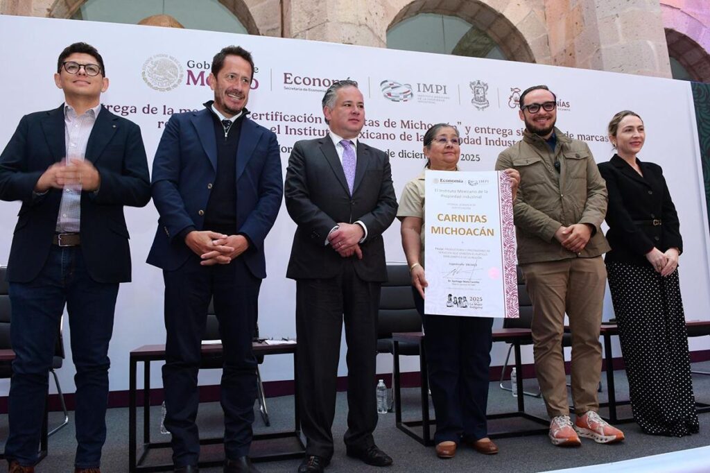 Sedeco e IMPI oficializan la marca de certificación "Carnitas de Michoacán“-1