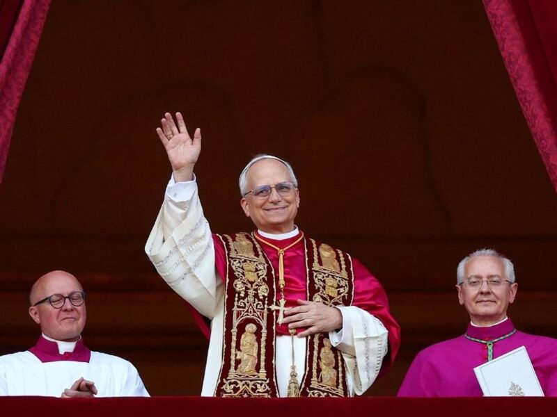 Sheinbaum revela diálogo con el papa León XIV y abre la posibilidad de una visita a México