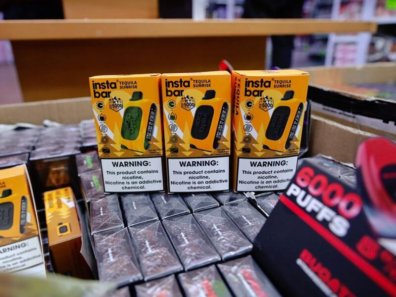SSM asegura 400 vapeadores comercializados en Pátzcuaro