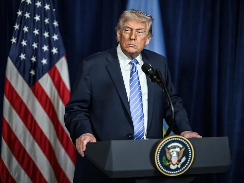 Trump afirma que EU destruyó una "gran instalación" de drogas como parte de su campaña contra Venezuela