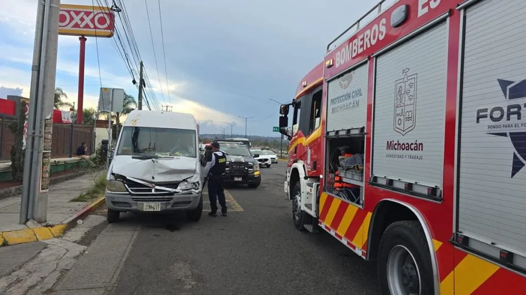Aparatoso accidente en la Pátzcuaro-Morelia deja una persona lesionada-2