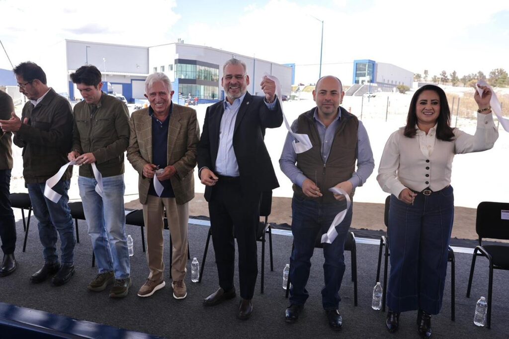 Bedolla y Grupo Citelis inauguran Eleva Park en Tarímbaro-1