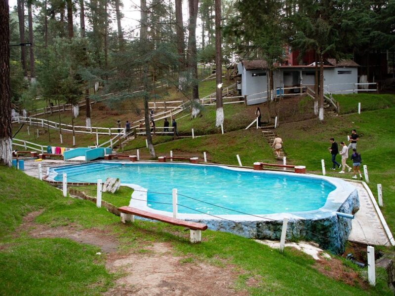Conoce el campamento turístico de Rancho Viejo en Los Azufres, Michoacán