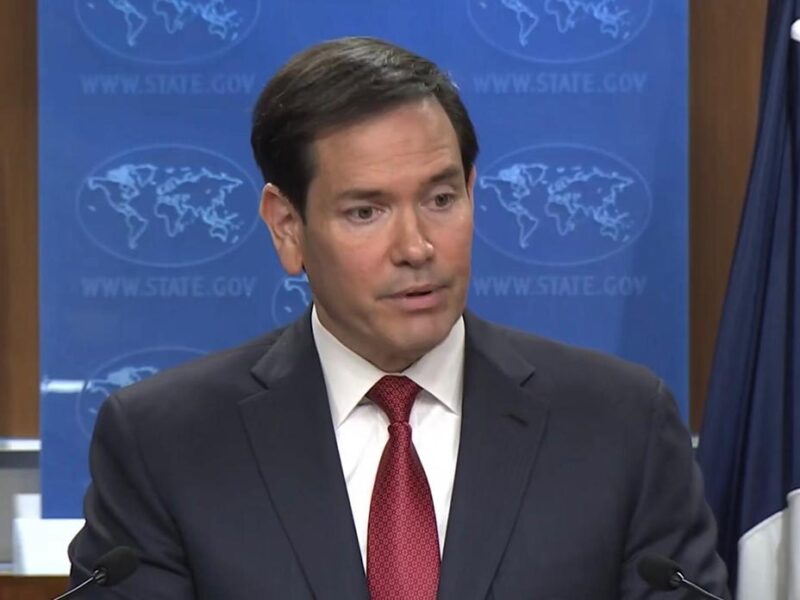 Continuarán los ataques a embarcaciones en el Caribe y el aseguramiento de petroleros, advierte Marco Rubio