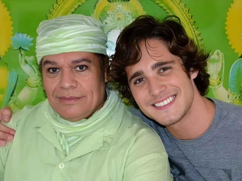 Diego Boneta homenajea a Juan Gabriel con un video emotivo, recordando su amistad y enseñanzas
