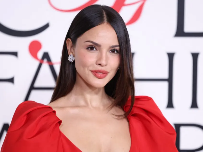 Eiza González se libra de los Razzie: La mexicana NO está nominada a lo peor del cine en 2026