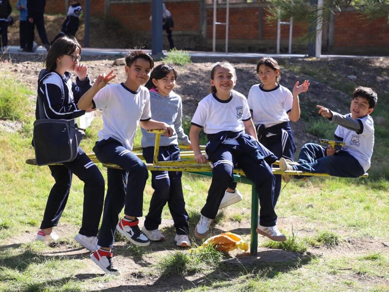 Federación prioriza apoyo universal a primaria con la Beca Rita Cetina en Michoacán