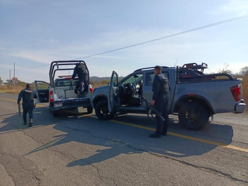 Guardia Civil recupera en 10 minutos un vehículo robado; hay 2 personas detenidas