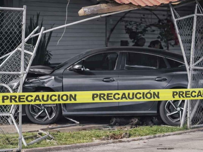 Hombre es asesinado a balazos frente a su hija en la carretera Zamora–La Piedad