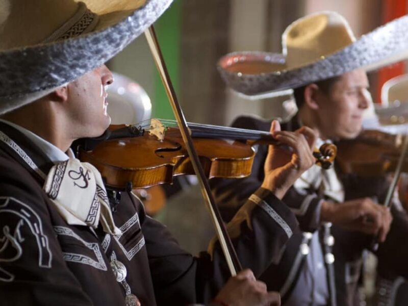 Hoy se celebra el Día del Mariachi, símbolo de identidad mexicana