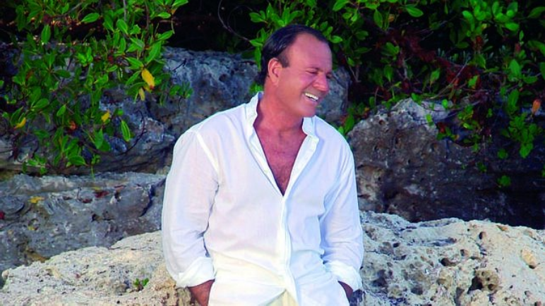 Ignacio Peiró, revela que Julio Iglesias: “Está en Bahamas”