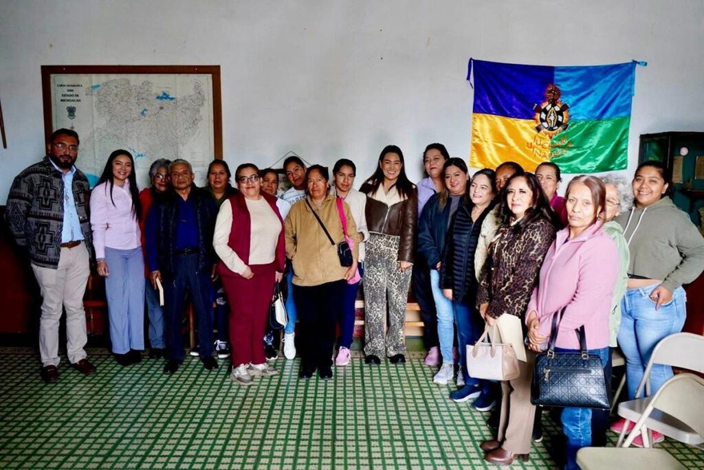 Impulsa Gobierno de Zacapu proyectos productivos encabezados por mujeres artesanas