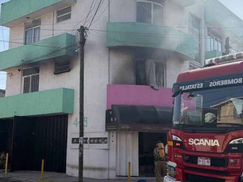 incendio en domicilio de la Lomas del Valle en Morelia; no se reportan víctimas mortales