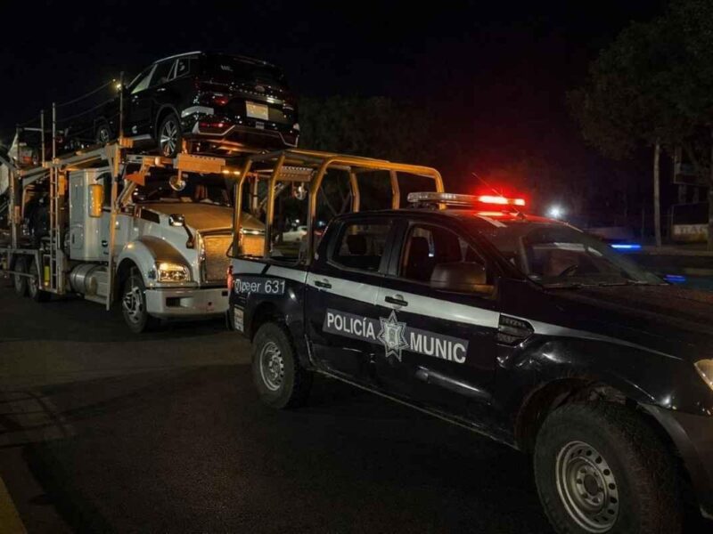 Robo de autos nuevos en Ecuandureo, Michoacán