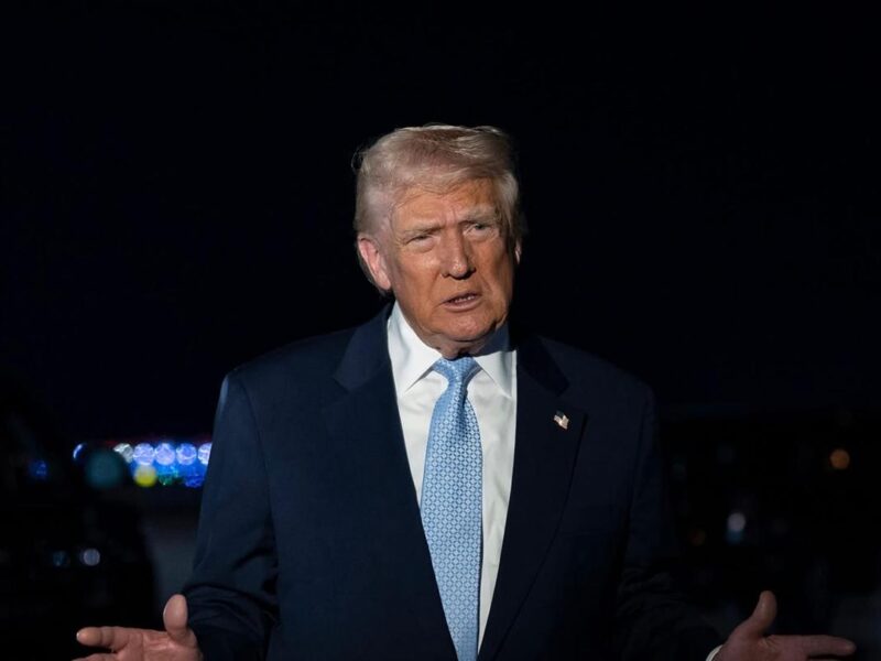 Trump dice que va por petróleo y elecciones en Venezuela