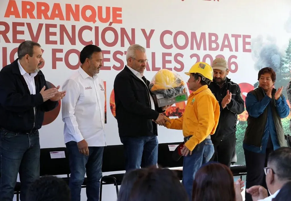 102 brigadas combatirán incendios forestales en Michoacán este 2026