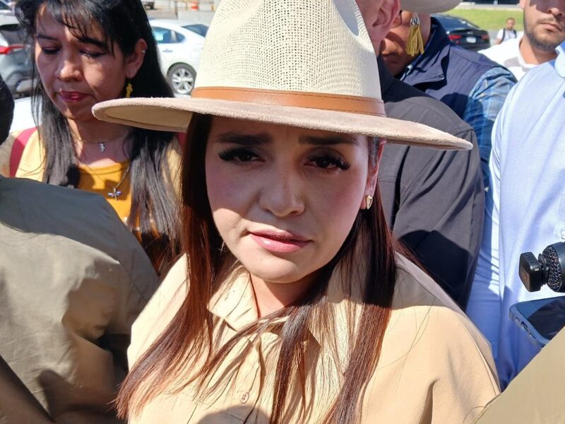 Acude Grecia Quiroz a Fiscalía; presenta denuncia contra militantes de Morena