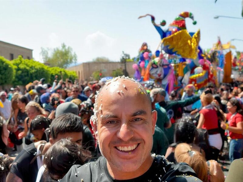 Adolfo Torres destaca el valor social y cultural del Carnaval del Torito de Petate en Morelia