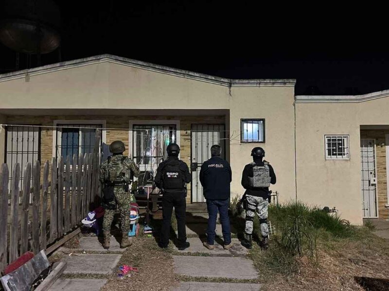 Aseguran más de 150 dosis de droga tras cateo en Morelia