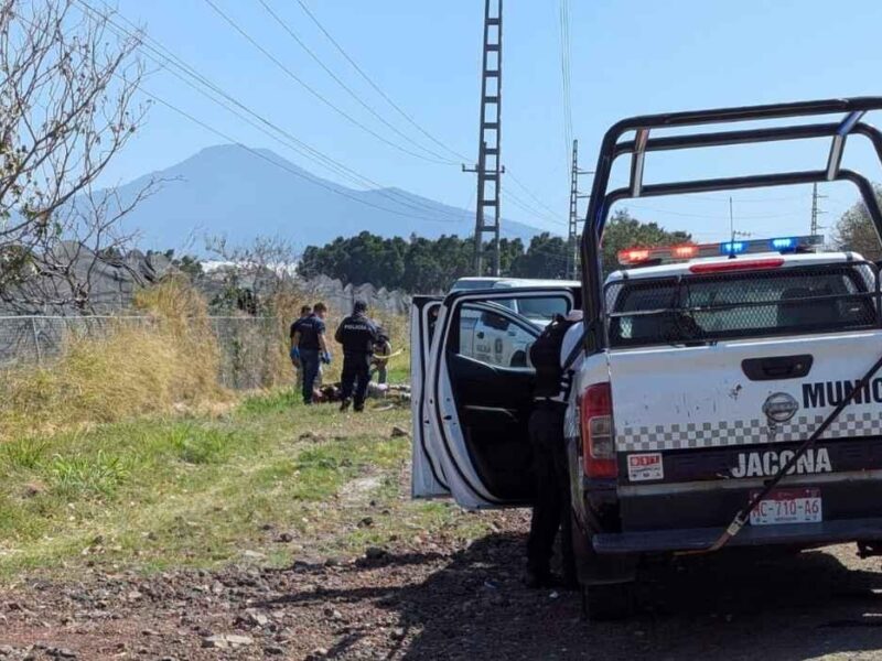 Asesinan a balazos a hombre en el libramiento de Jacona, Michoacán 1