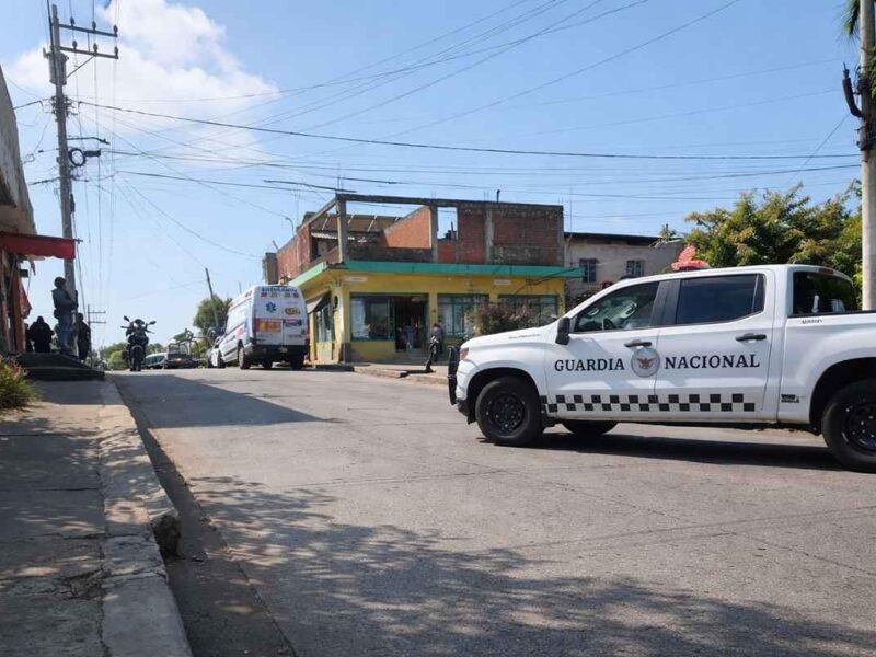 Ataque armado en tienda de Uruapan deja una mujer asesinada en plena mañana