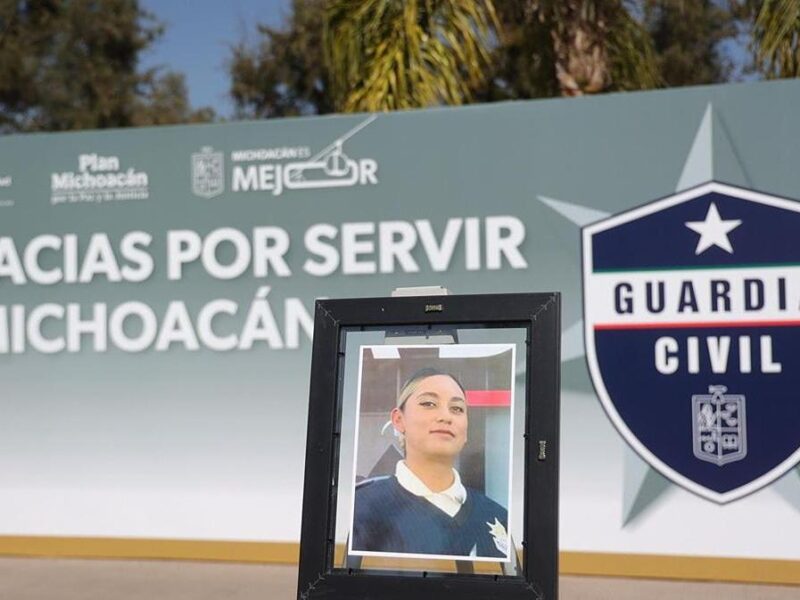 Con honores despide Guardia Civil a la policía Karla Patiño, caída en cumplimiento del deber en Michoacán