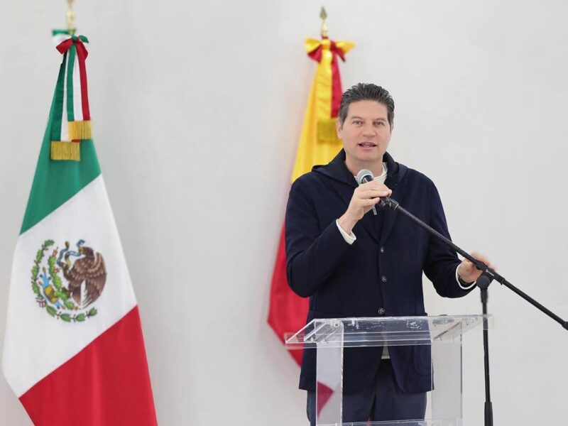Cuestiona Alfonso Martínez recién aprobada ley antideuda en Michoacán