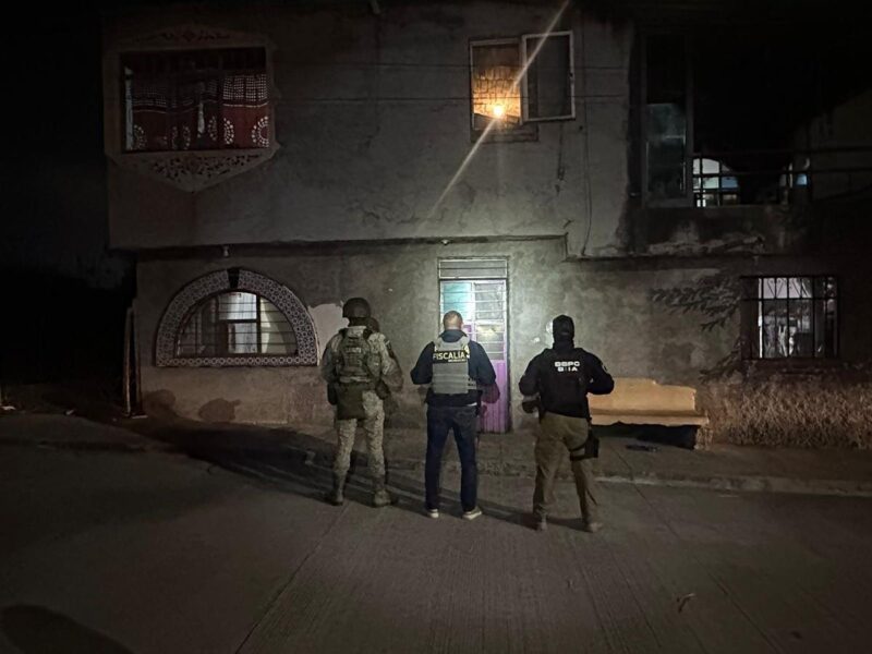 Detiene FGE Michoacán a dos personas por narcomenudeo tras cateos en Morelia y Tarímbaro