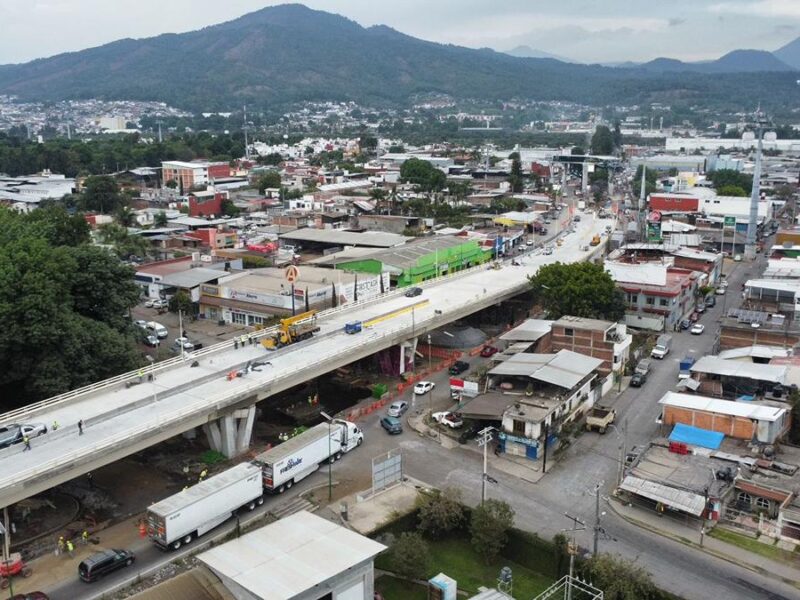 Distribuidor vial La Hielera en Uruapan abrirá circulación este mes de Febrero