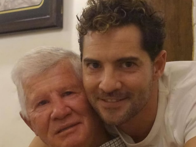 “Estamos tranquilos porque está en paz”: David Bisbal rompe el silencio tras la muerte de su padre
