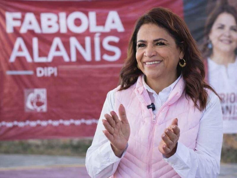 Fabiola Alanís celebra reducción de jornada laboral a 40 horas en México