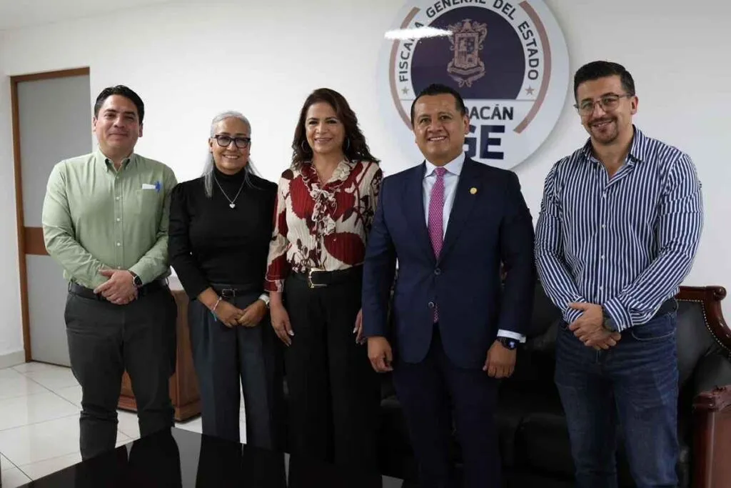Fabiola Alanís se reúne con Fiscal Carlos Torres Piña y diputados locales para fortalecer Plan Michoacán-1