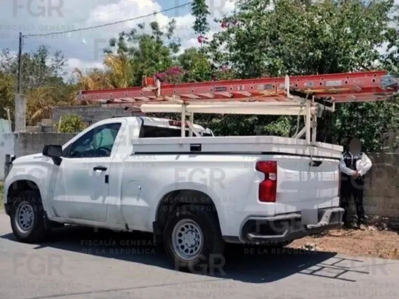 FGR investiga el robo de dos vehículos de la CFE en Tiquicheo, Michoacán