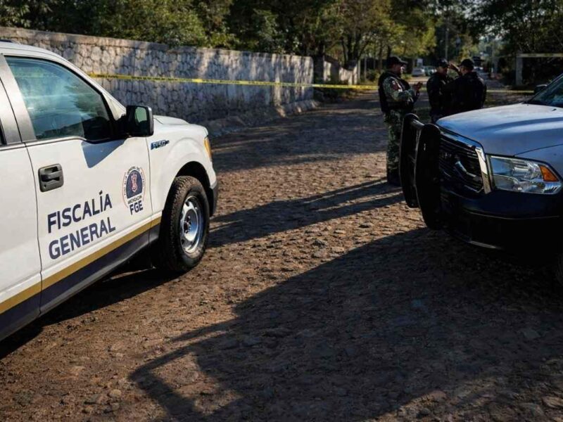 hallazgo del cadáver de un hombre con huellas de violencia en la Uruapan-Taretan