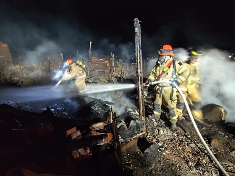 Incendio arrasa con 5 casas habitación en Morelia; no hay víctimas mortales