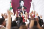 ¡Adiós al “no tengo datos”! Más de 200 mil estudiantes de prepa y universidad tendrán internet gratis: Bedolla